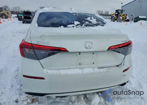 2022 Honda Civic Sport z USA, uszkodzony, nr VIN 2HGFE2F55NH567142